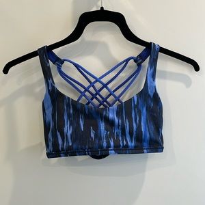 Lululemon sports bra. Size 4